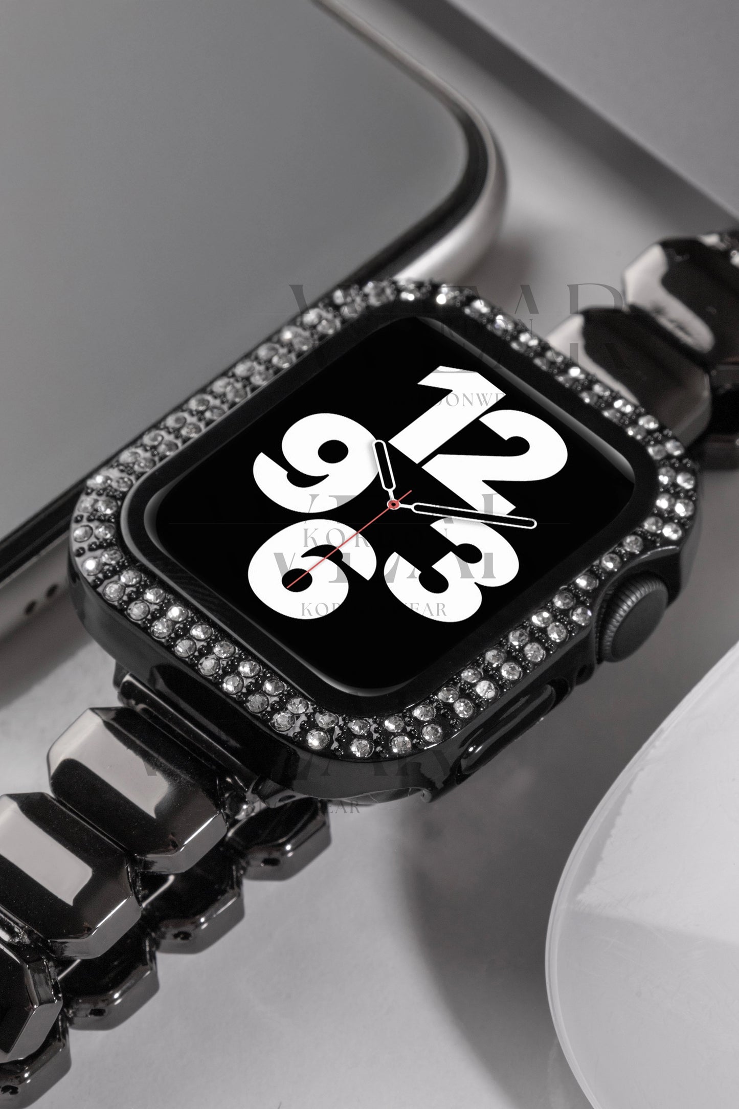 Çift Sıra Taşlı Ekran ve Kasa Koruyucu | Apple Watch Uyumlu Kılıf - Siyah
