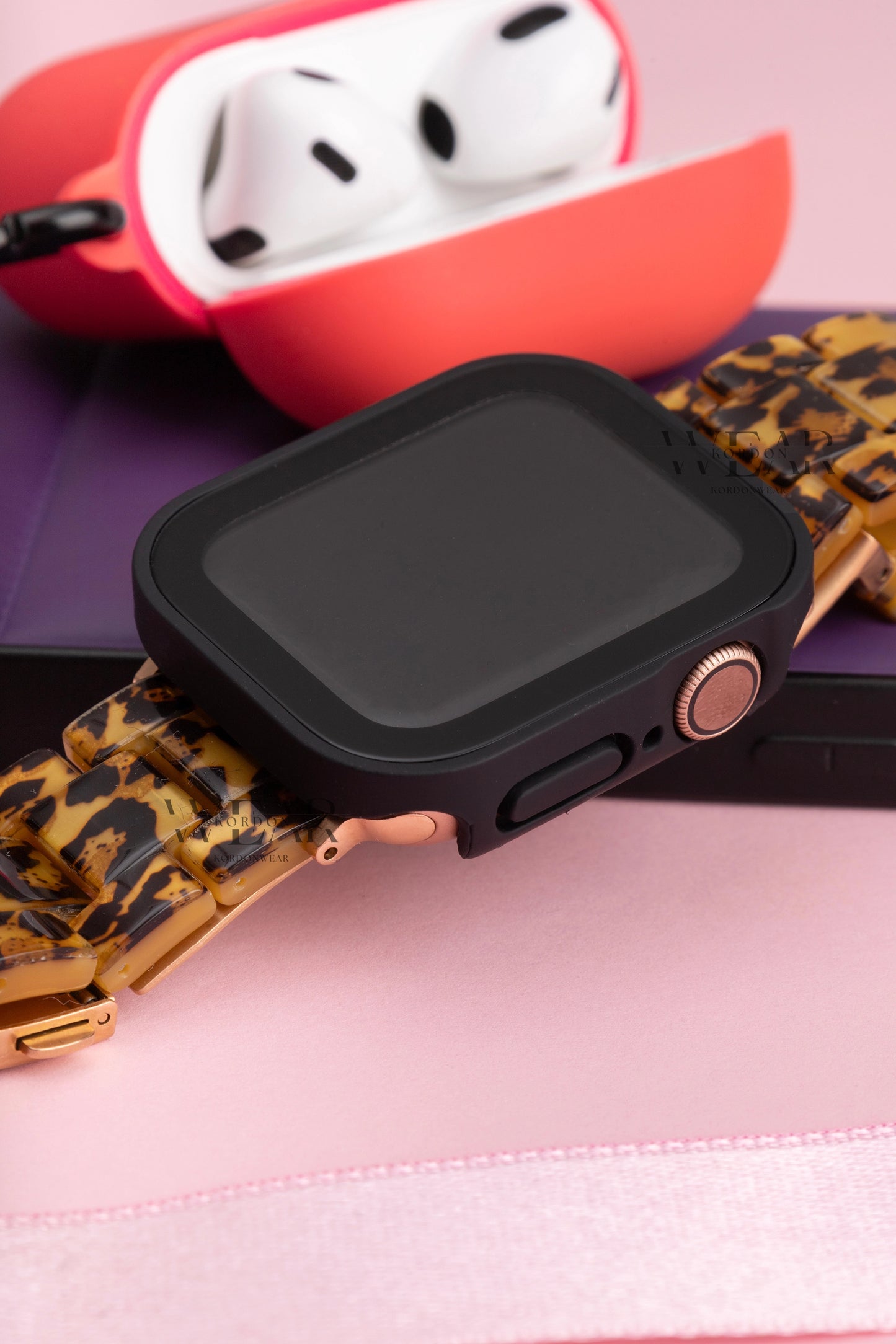 Apple Watch Uyumlu Kasa ve Ekran Koruyucu Su Geçirmez Kılıf - Mat Siyah