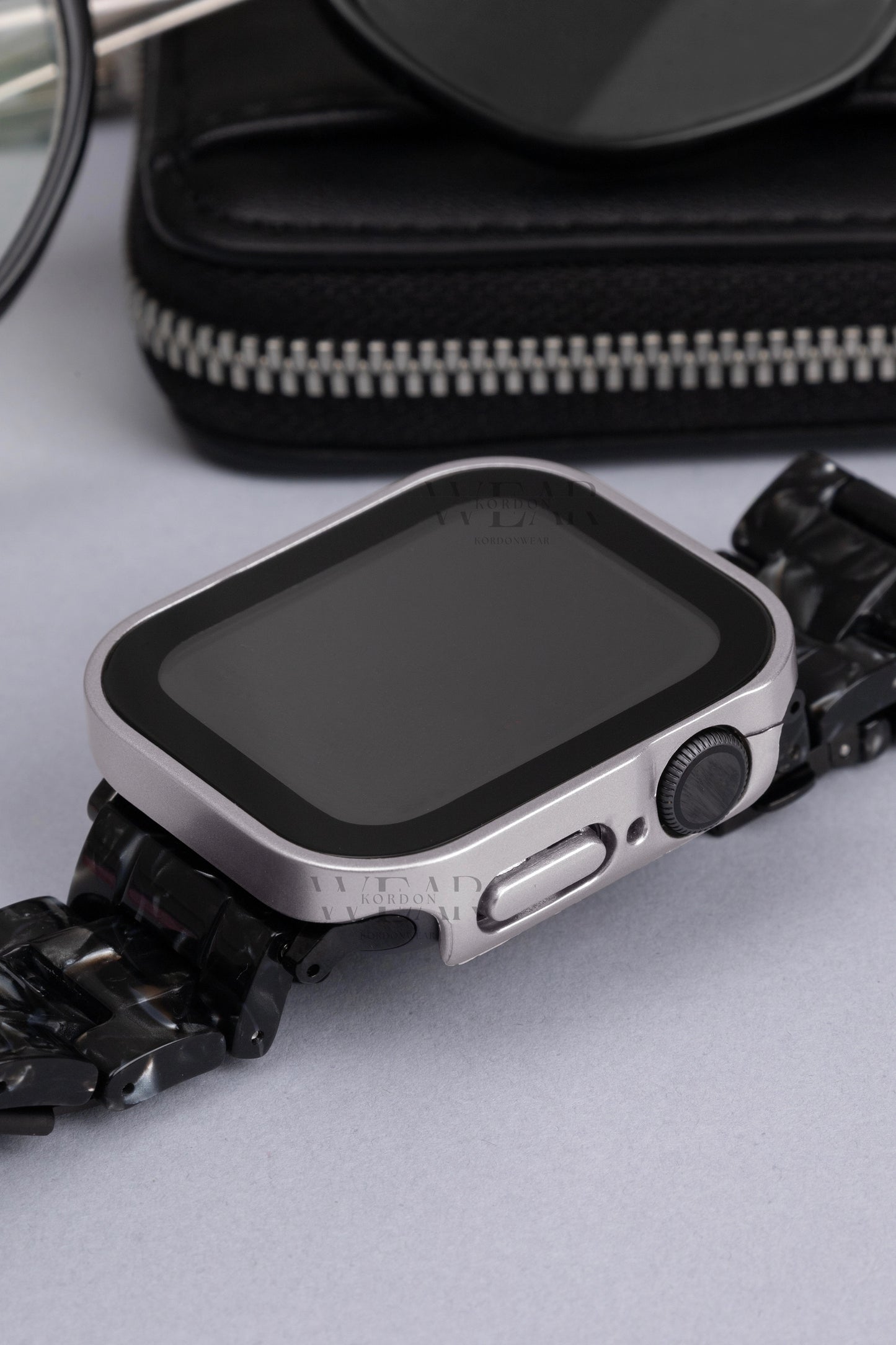 Apple Watch Uyumlu Kasa ve Ekran Koruyucu Su Geçirmez Kılıf - Starlight
