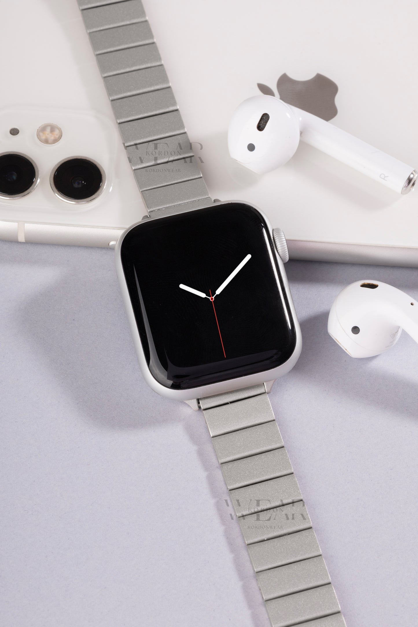 Arkon Serisi Retro Çelik Kordon - Apple Watch Uyumlu (5 Renk Seçimli)