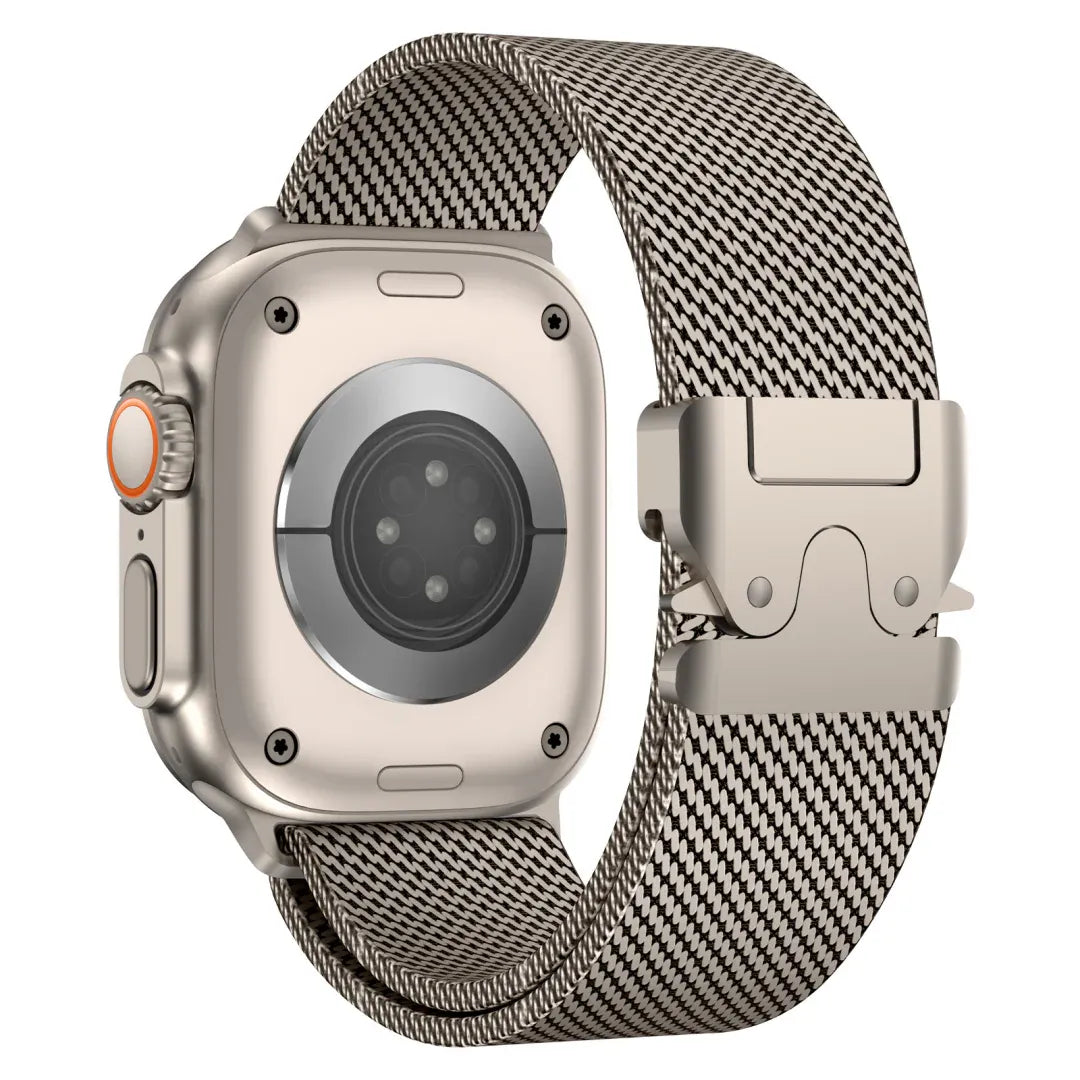 Titanium Milano Loop Kordon – Parachute Lock Tasarımıyla
